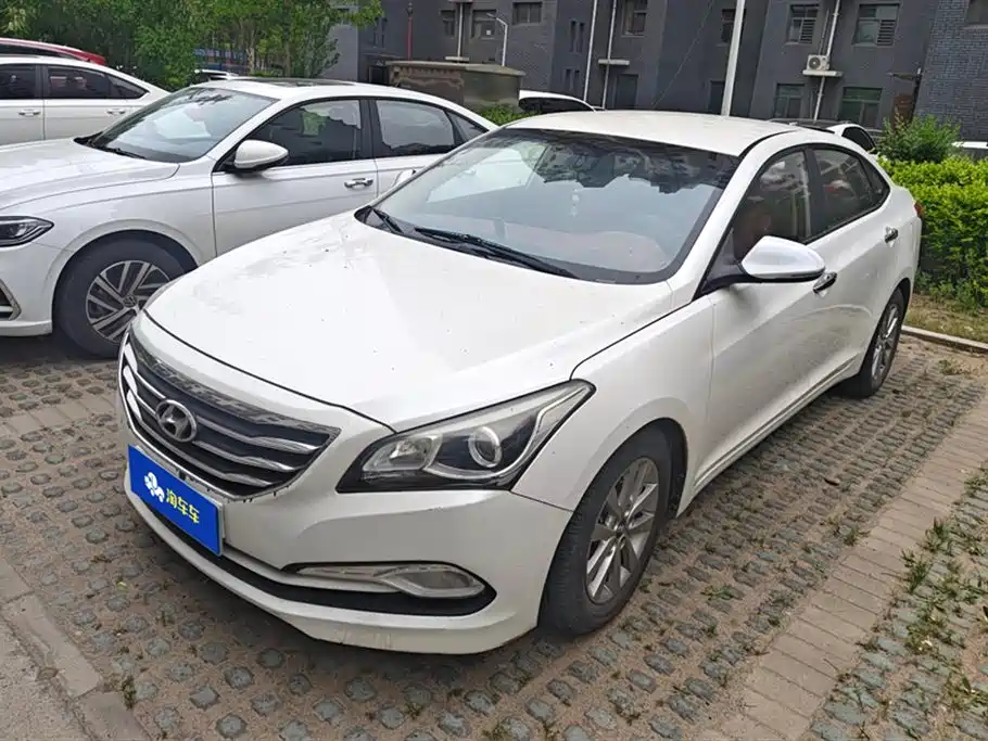 Hyundai Mistra 2015