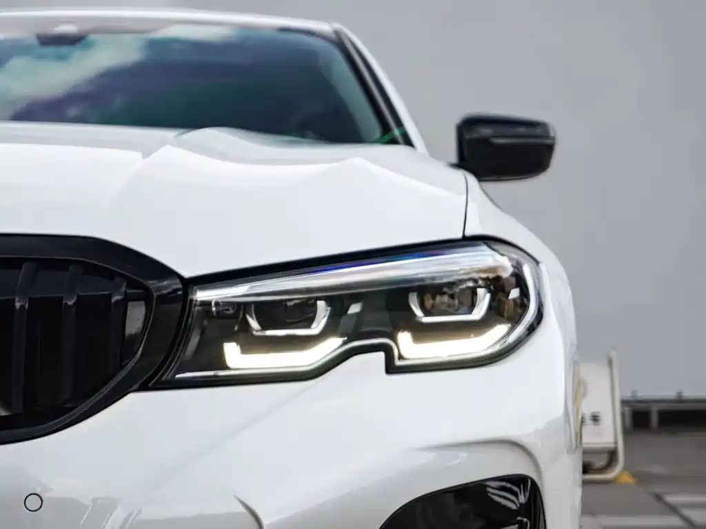 BMW 3 Series — миниатюра 7