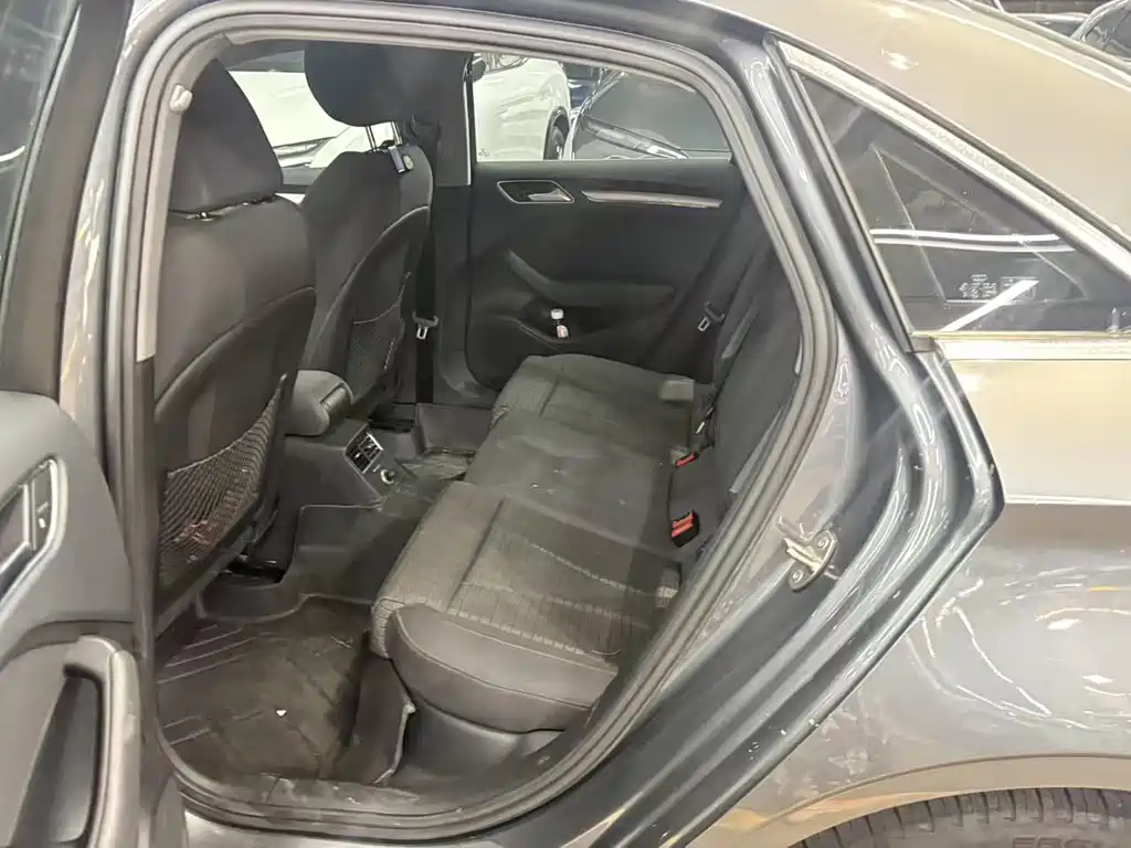Audi A3 — миниатюра 10