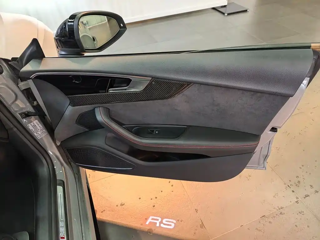 Audi RS 5 — миниатюра 12