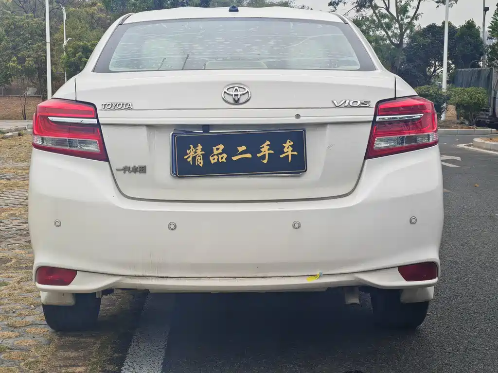 TOYOTA VIOS