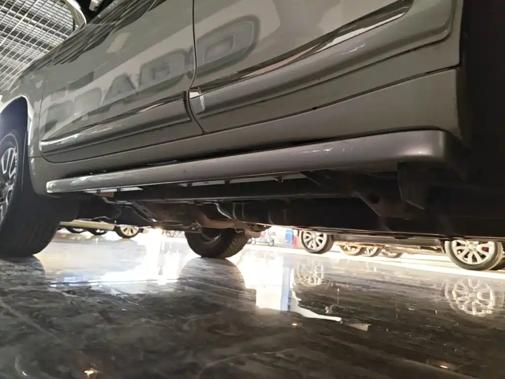 Toyota Prado — миниатюра 22