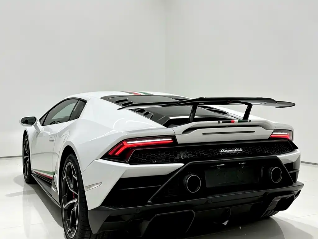 Lamborghini Huracán — миниатюра 5