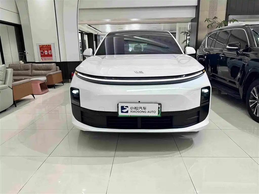 Li Auto L6 2024 Pro