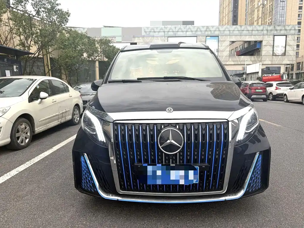 Mercedes-Benz Vito — миниатюра 2