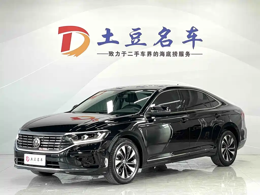 Volkswagen Passat 2023