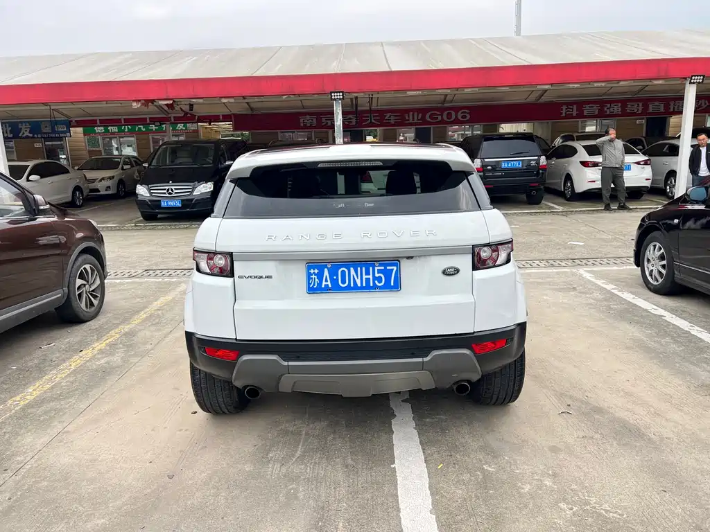 Land Rover Evoque (Import) — миниатюра 20