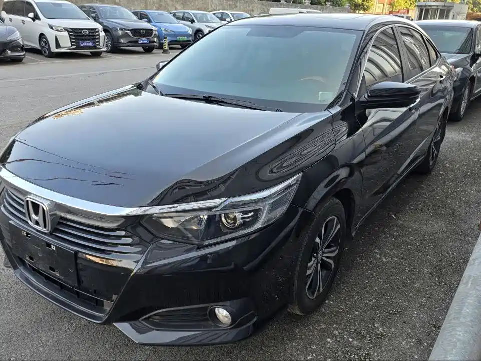 Купить Honda Crider