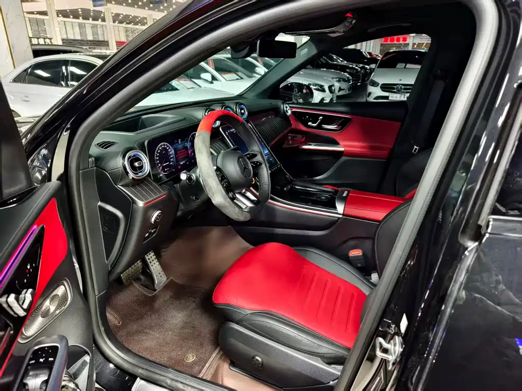 MERCEDES-BENZ GLC AMG