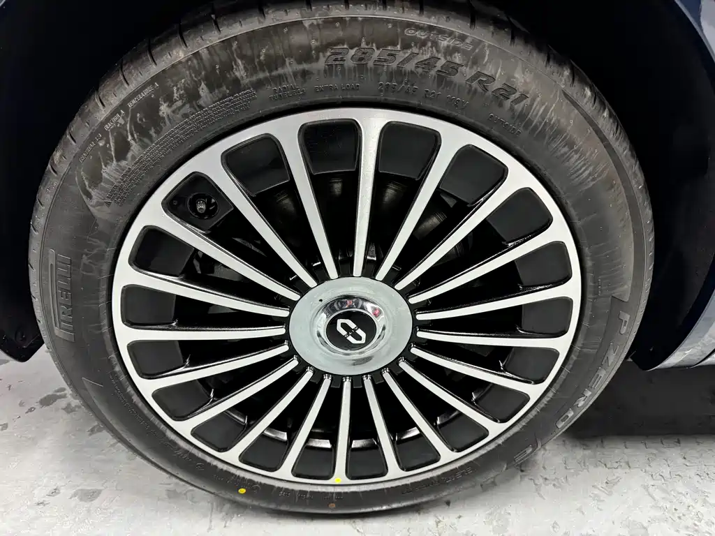 AITO ASK THE WORLD M7