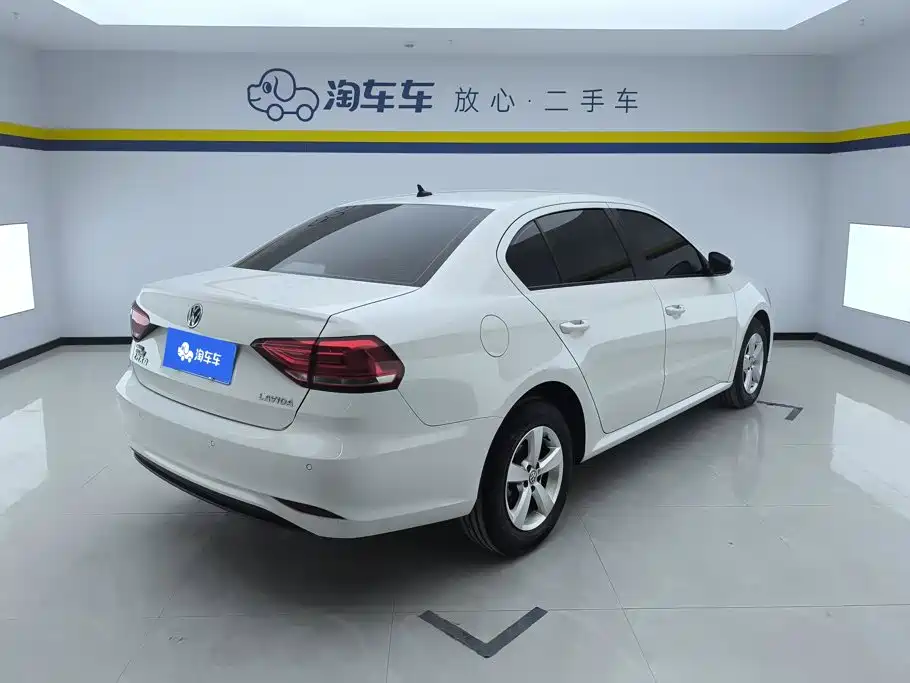 Volkswagen Lavida — миниатюра 2