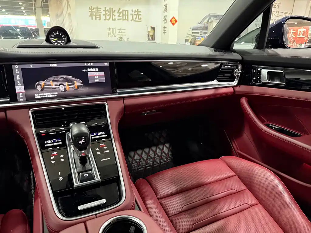 Porsche Panamera Hybrid — миниатюра 8