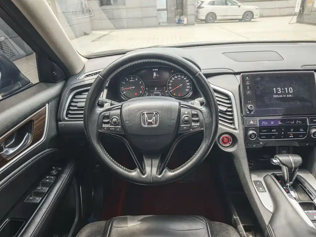 Honda Avancier 2017 240TURBO Luxury