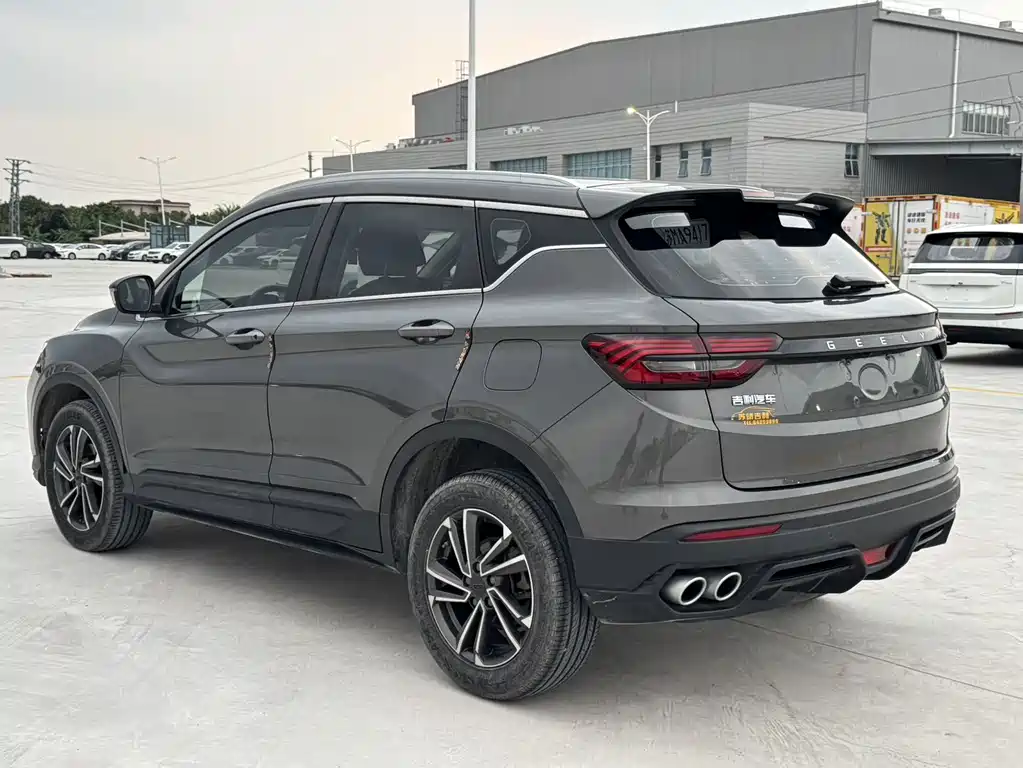 Geely Binyue - фото 4