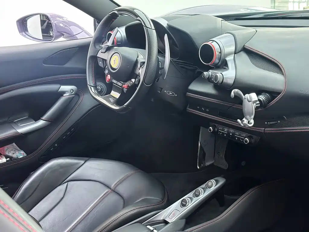 Ferrari F8 — миниатюра 14