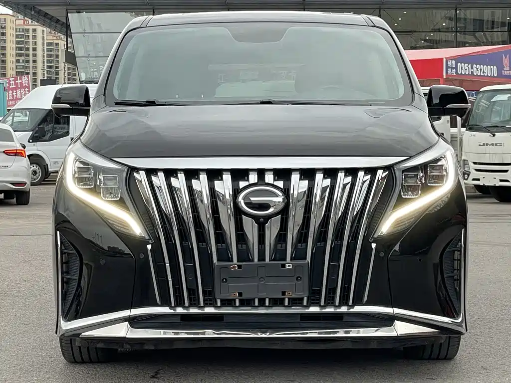 GAC TRUMPCHI M8