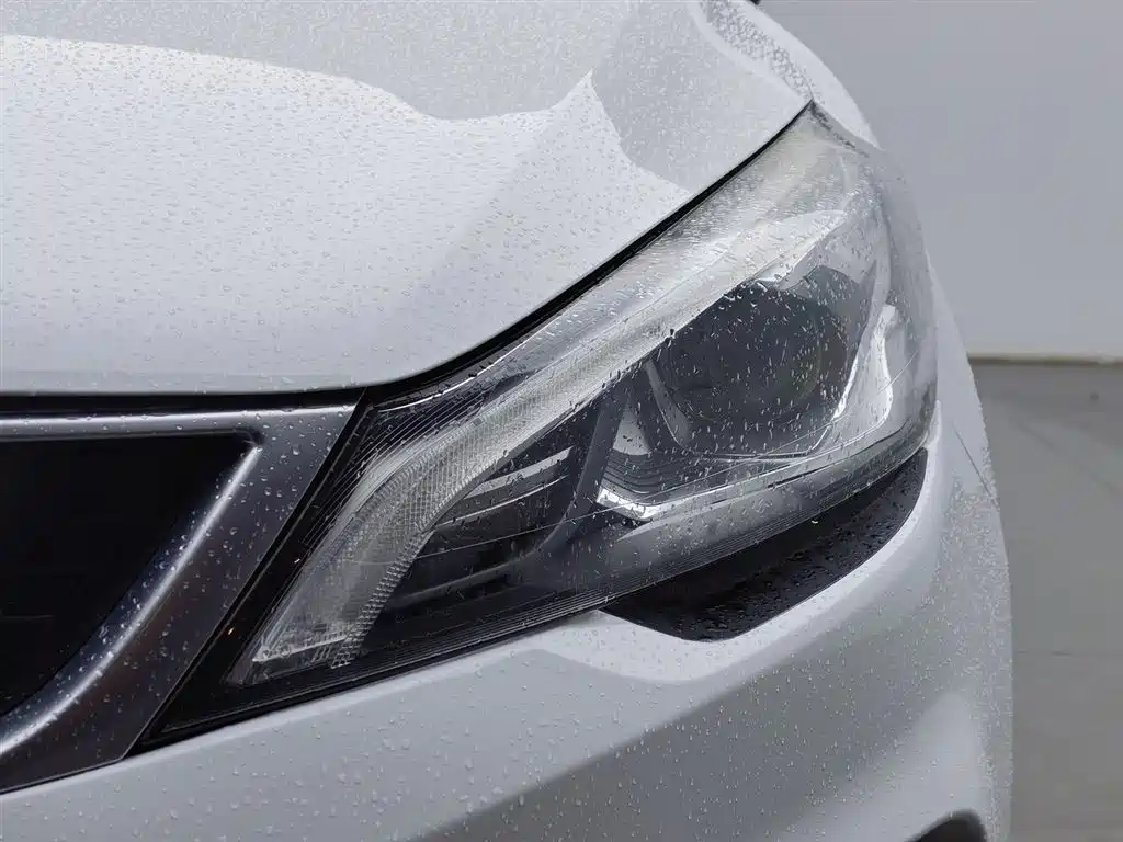 GEELY AUTOMOBILE EMGRAND GS