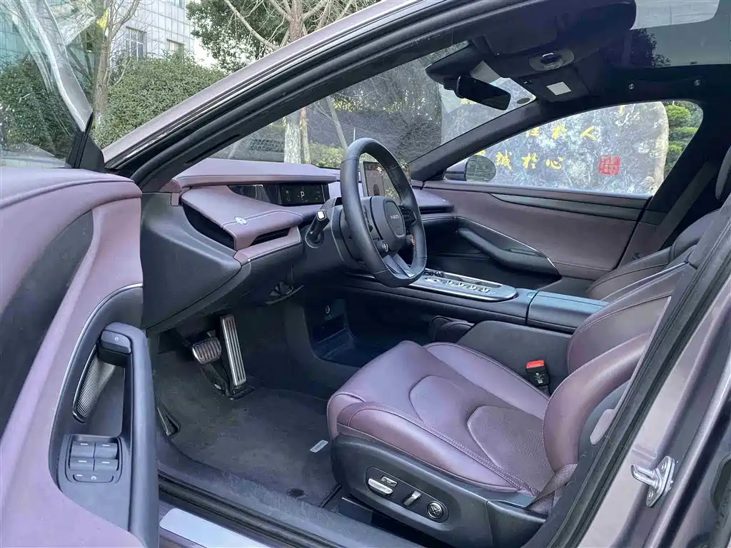 XIAOMI CAR XIAOMI SU7