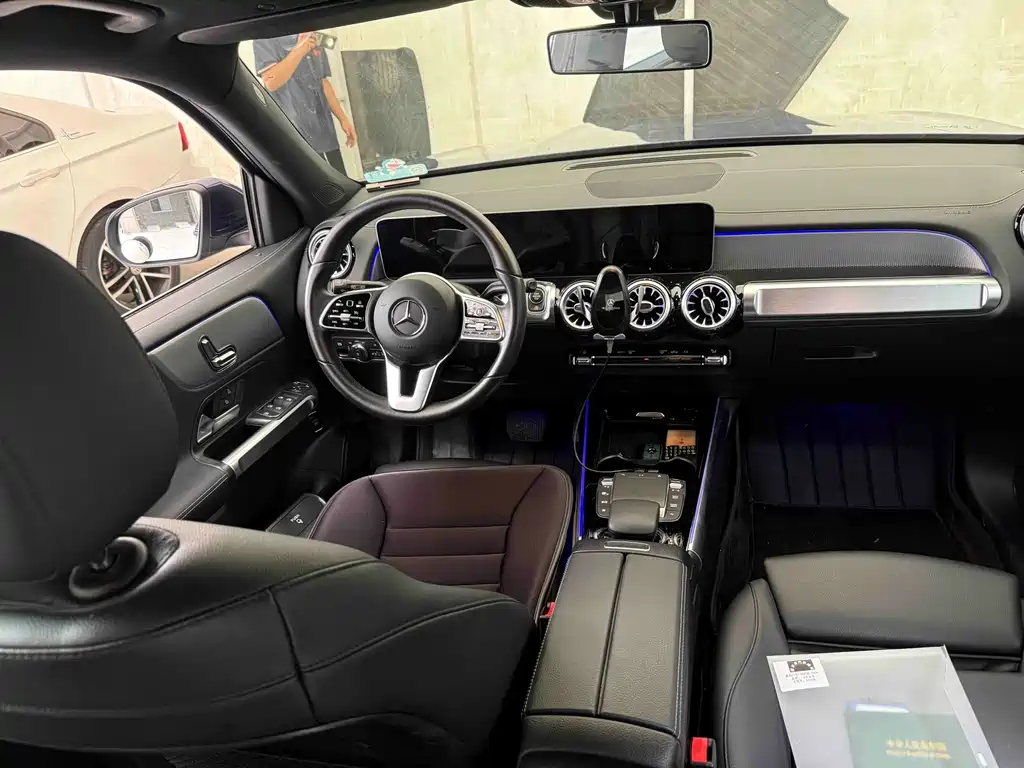 Mercedes-Benz GLB — миниатюра 3