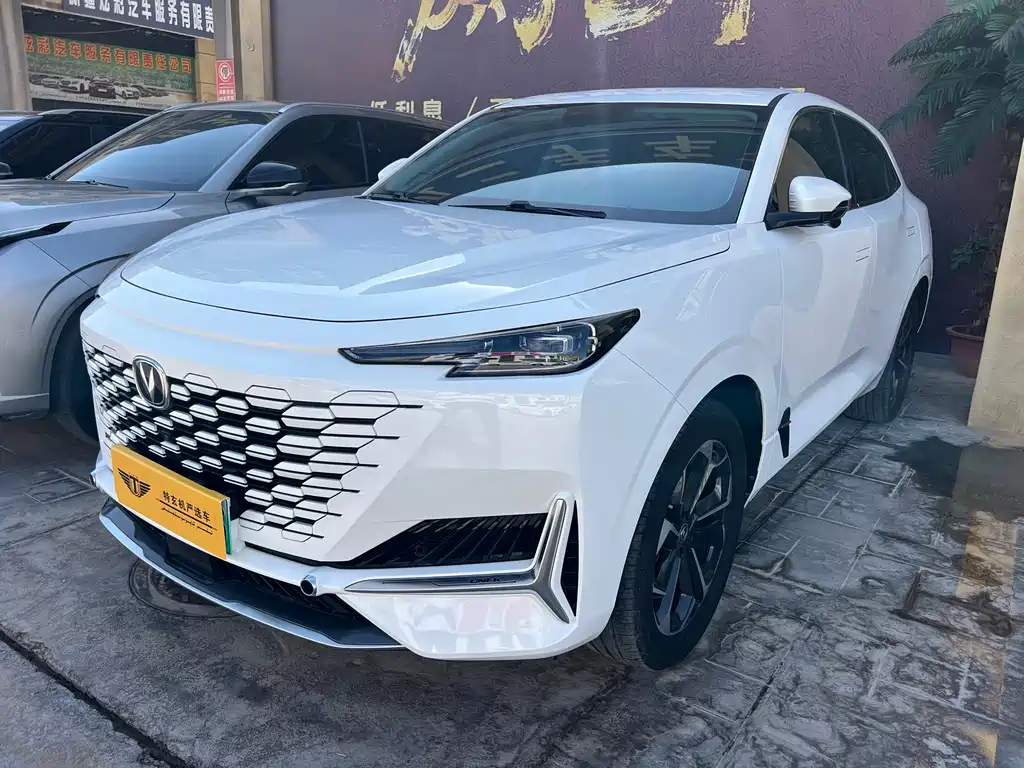 Changan UNI-K iDD