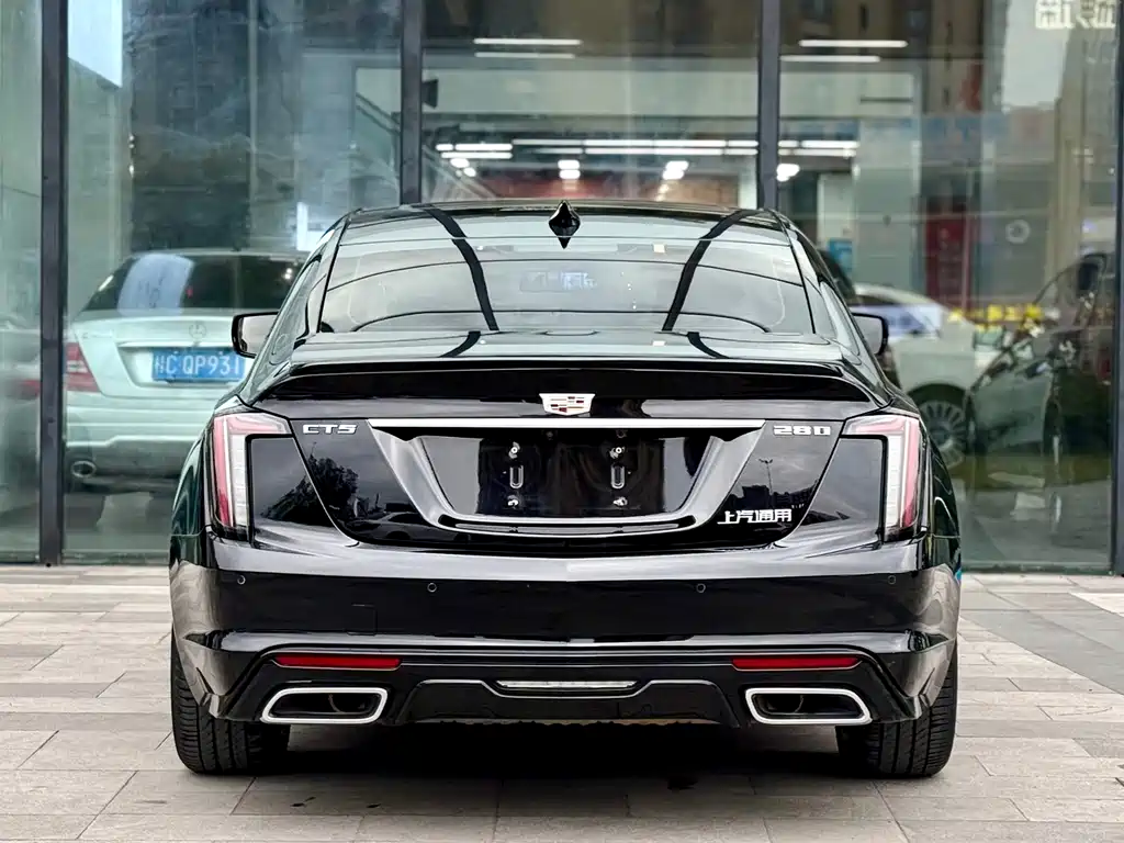 CADILLAC CT5