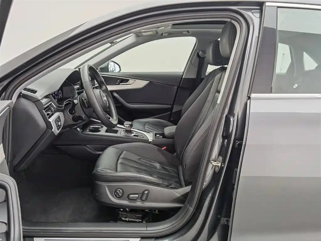 Audi A4L 2020 40 TFSI Fashion