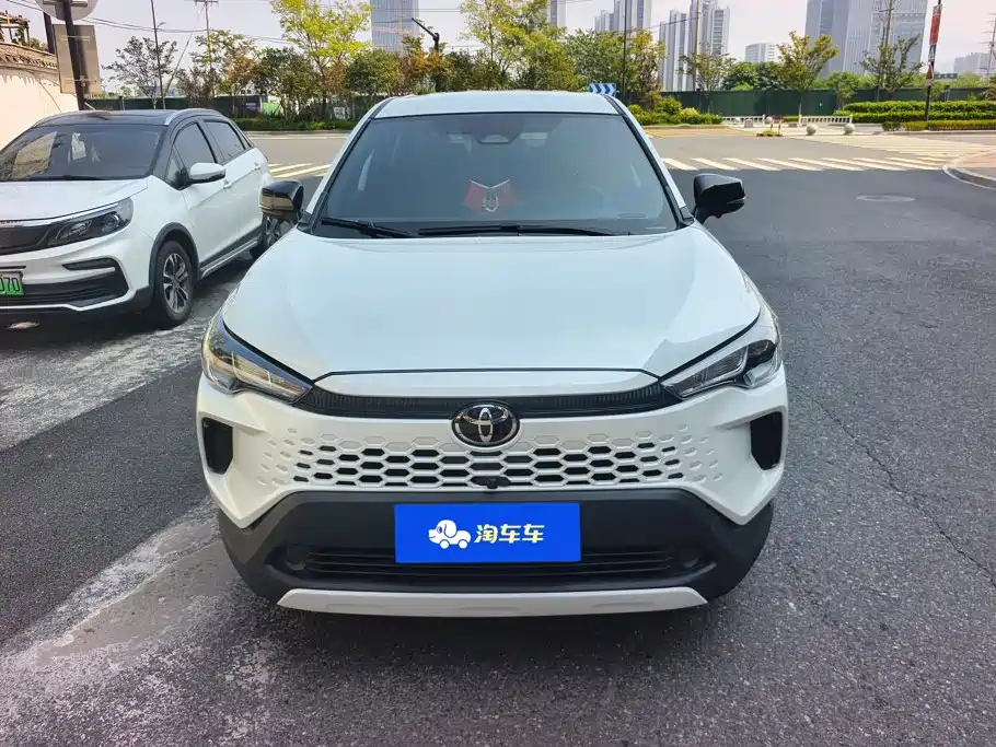 Toyota Corolla Cross — миниатюра 2