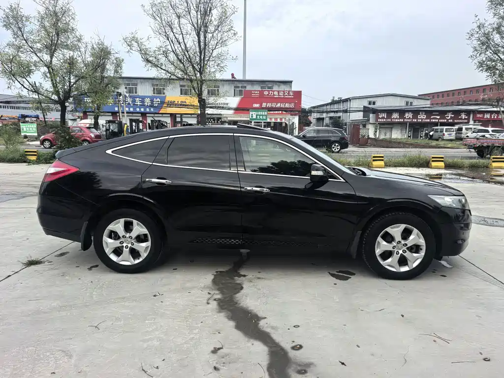 Honda Crosstour — миниатюра 8