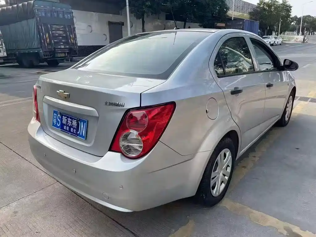 Chevrolet Aveo — миниатюра 5