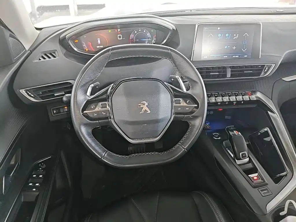Peugeot 4008 — миниатюра 11