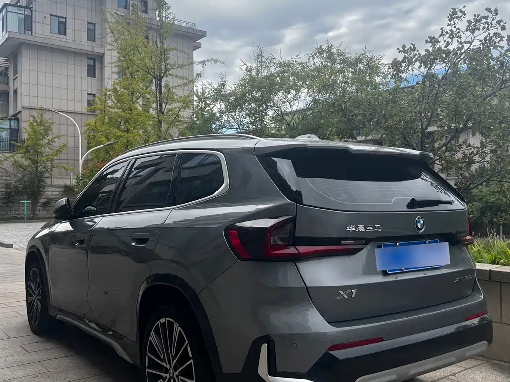 BMW X1 — миниатюра 7