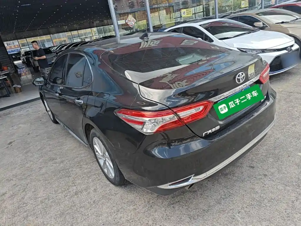 Toyota Camry 2023 2.0G Luxury