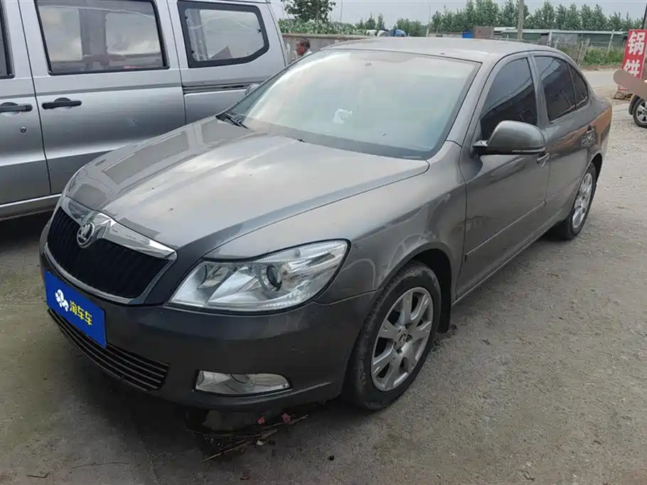 Skoda Octavia 2015 Classic 1.6L Auto Comfort Supreme Edition