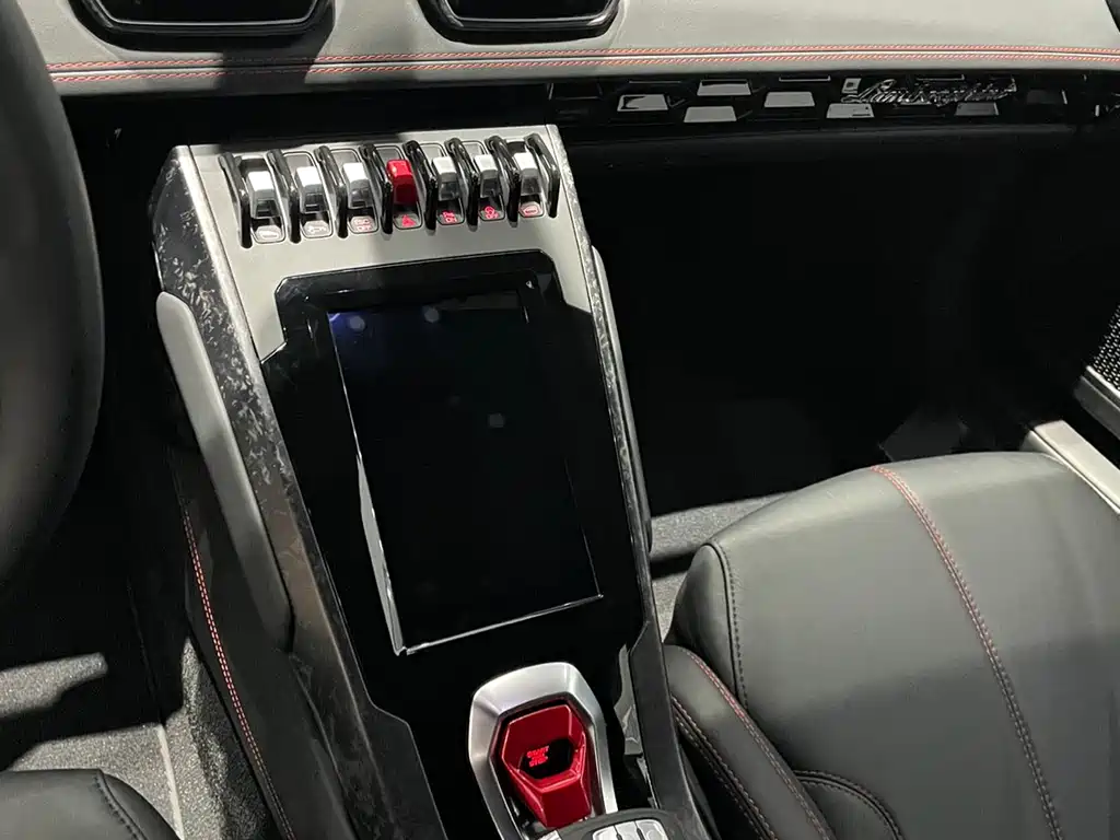 LAMBORGHINI HURACÁN