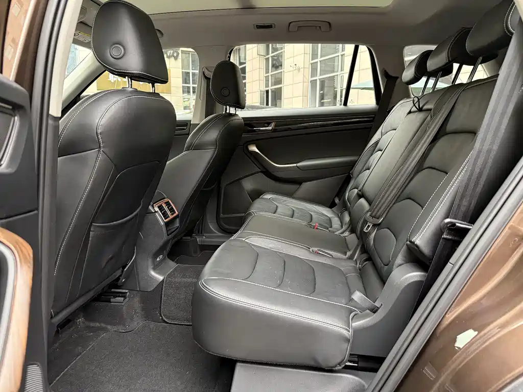 Skoda Kodiaq — миниатюра 10