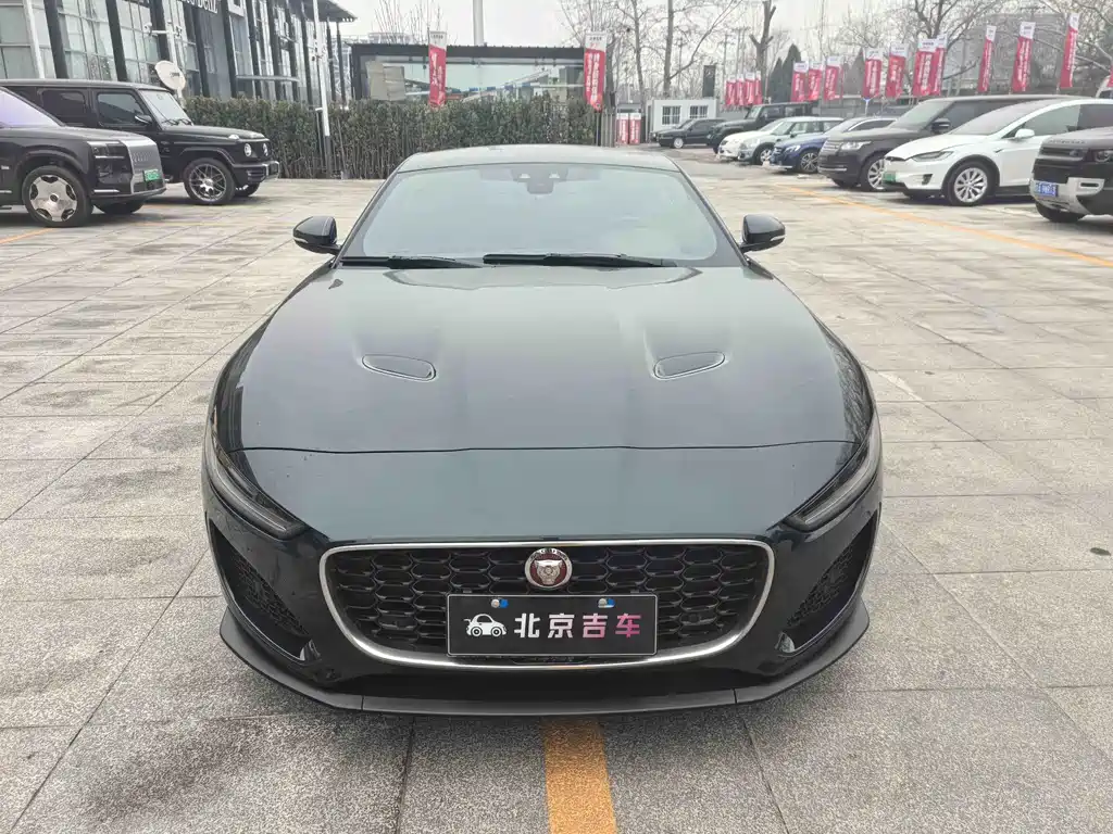 JAGUAR F TYPE