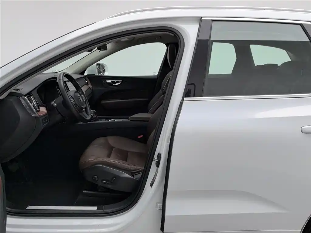 Volvo XC60 2020 T5 Luxury
