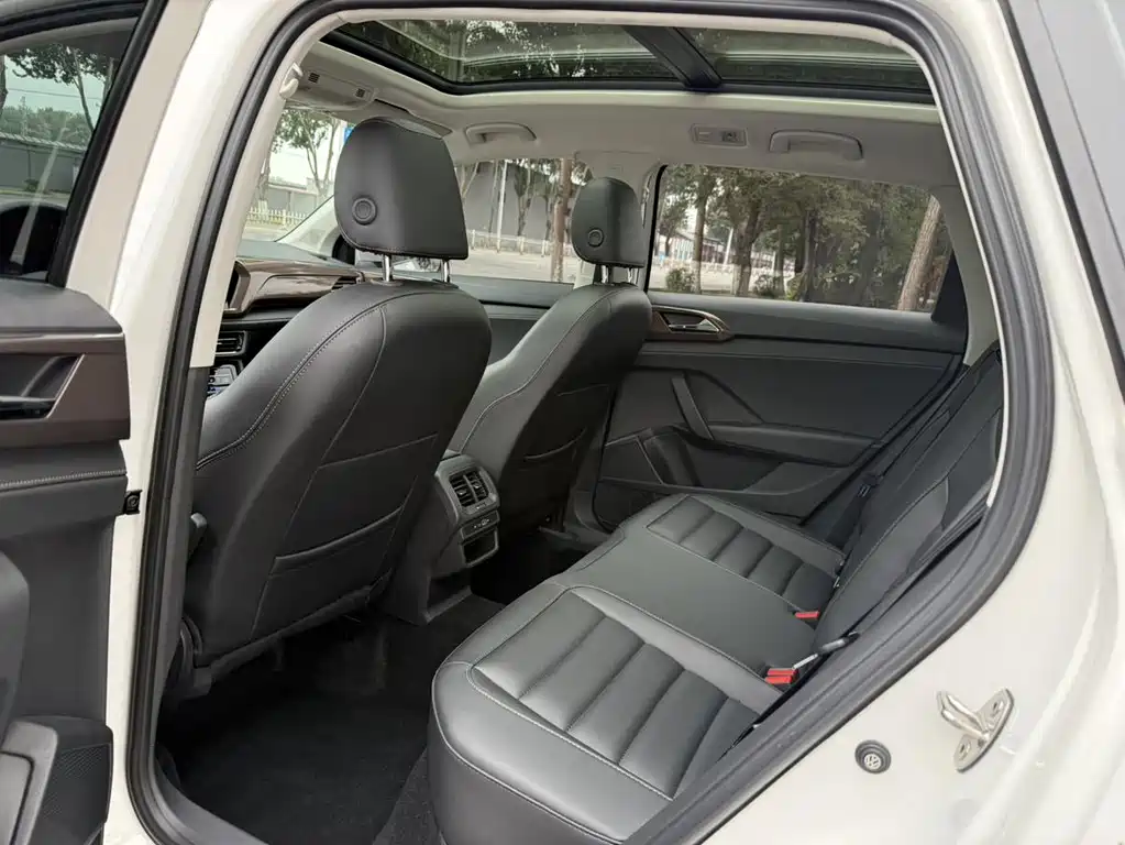 Volkswagen Tharu XR 280TSI 2WD Comfort Edition, фото 8