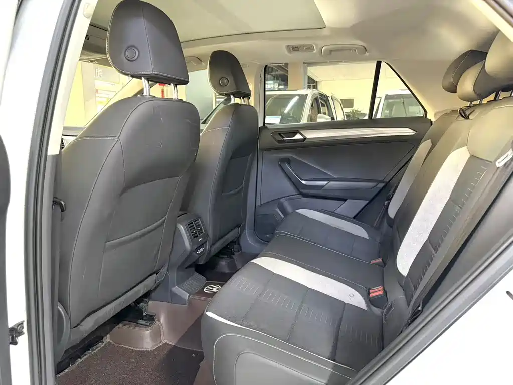 Volkswagen T-Roc 2022 280TSI DSG Elite PLUS