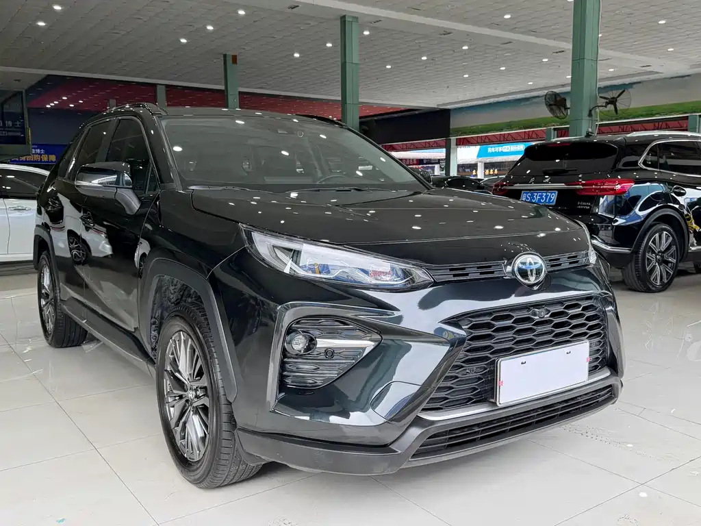 Toyota Wildlander 2024 2.0L CVT Luxury PLUS