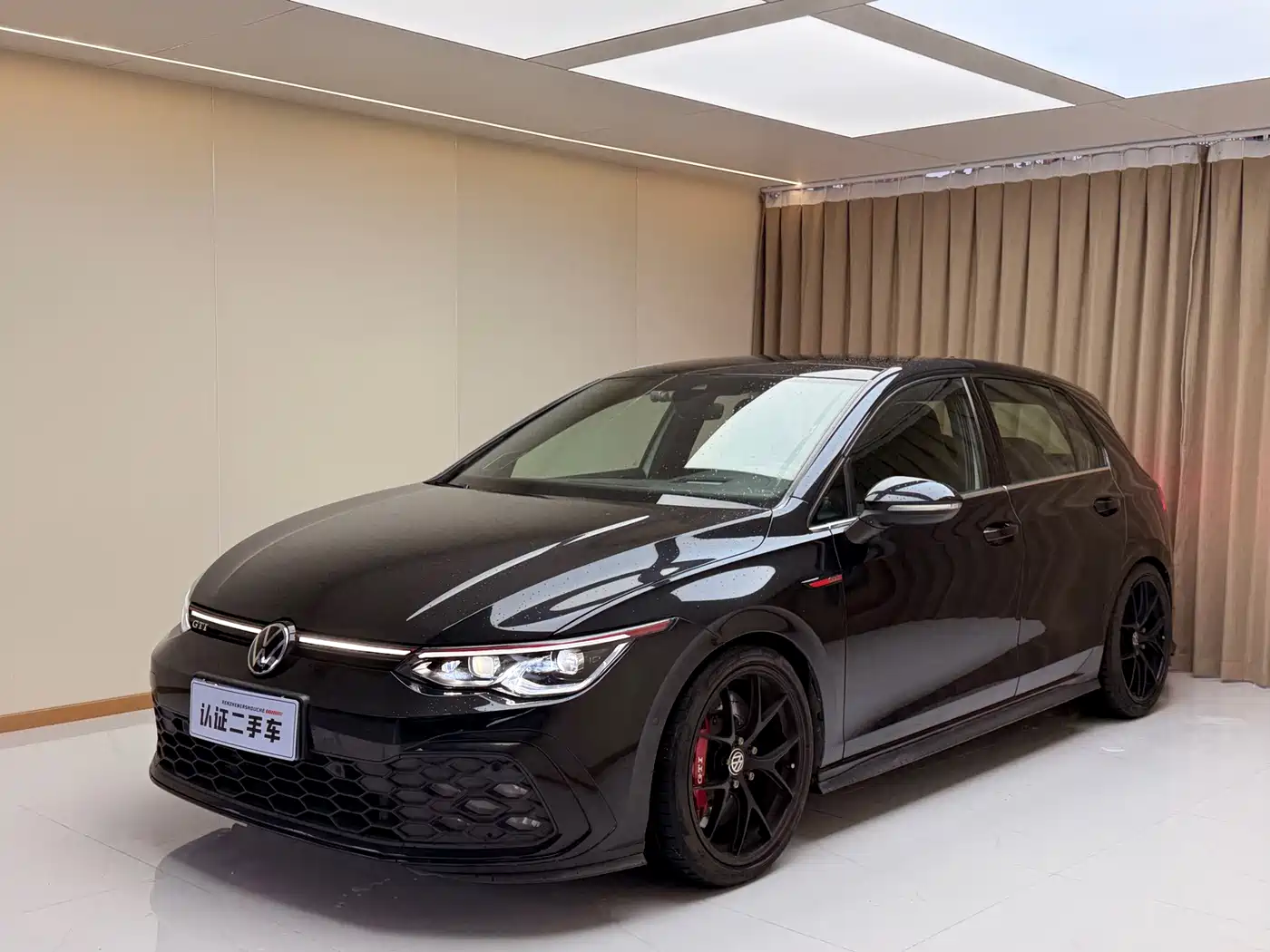 Volkswagen Golf GTI