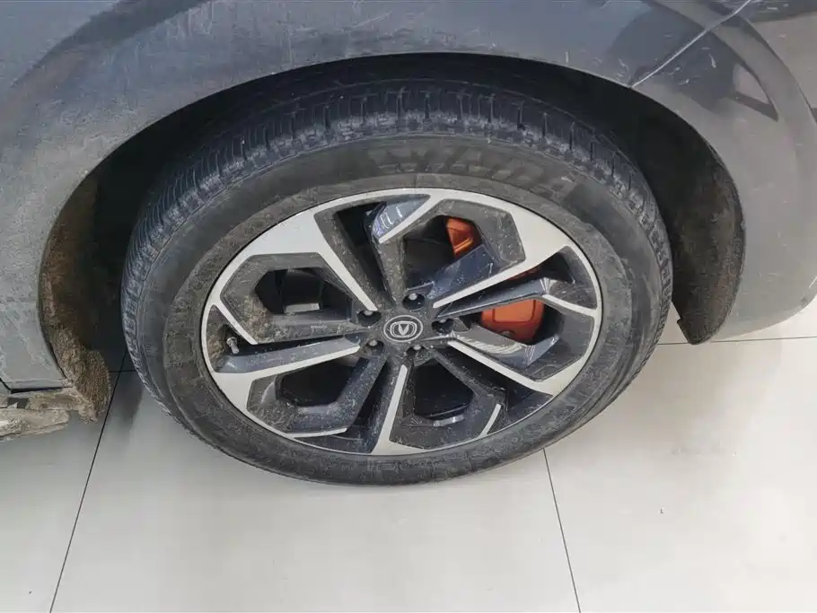 CHANGAN UNI K SMART IDD