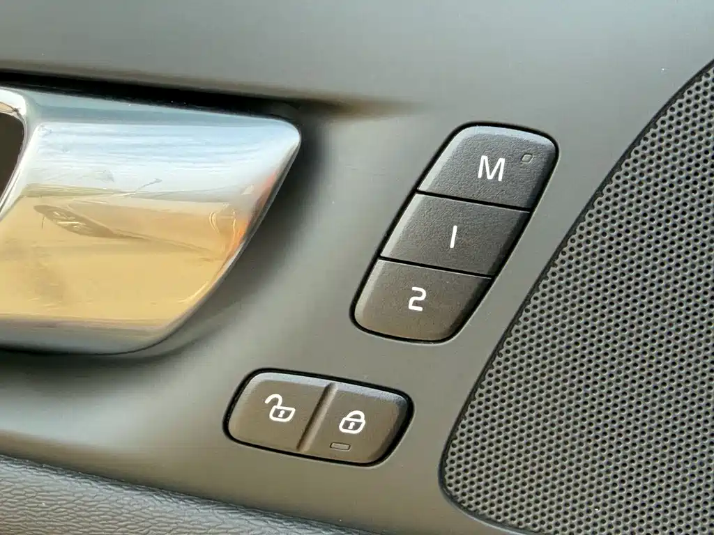 Volvo S60 — миниатюра 18