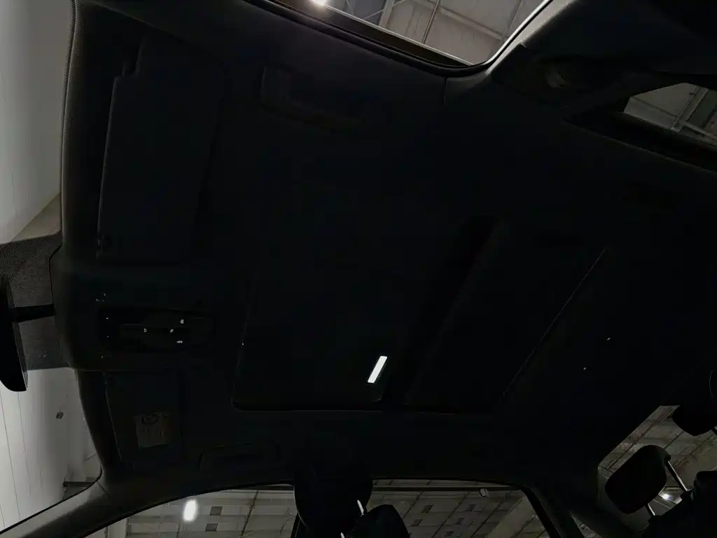 Audi A4L — миниатюра 14