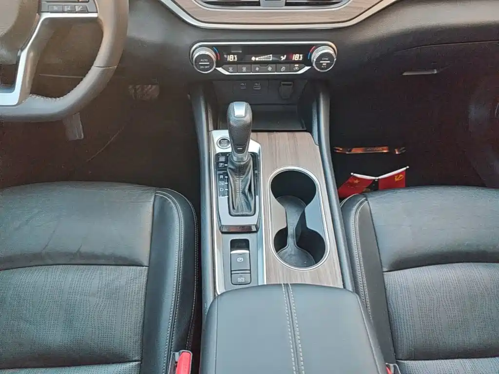 Nissan Teana — миниатюра 14