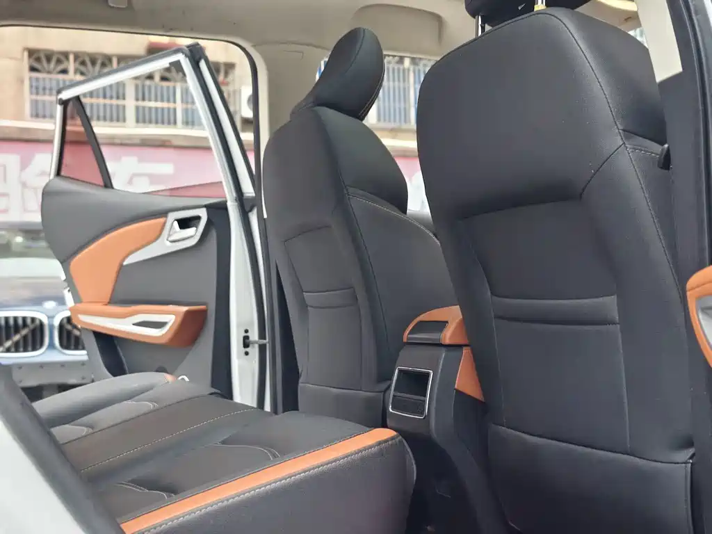 Zotye Zotye T300 — миниатюра 14