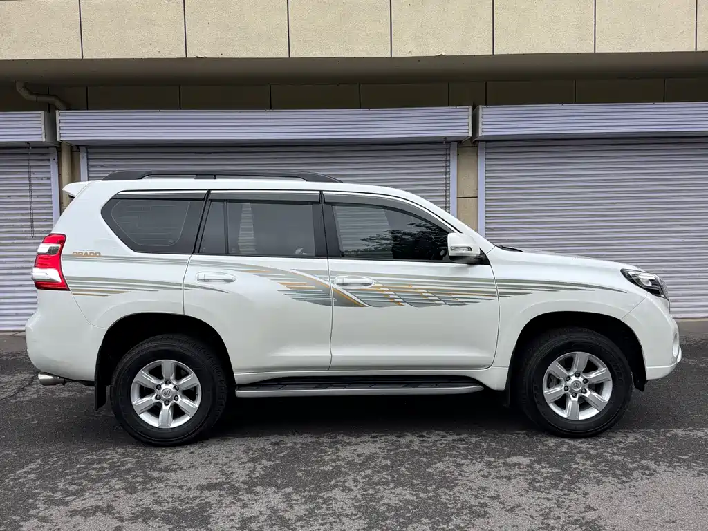 Toyota Land Cruiser Prado 2016 3.5L AT TX-L