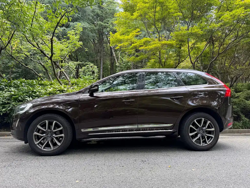 Volvo XC60 — миниатюра 15