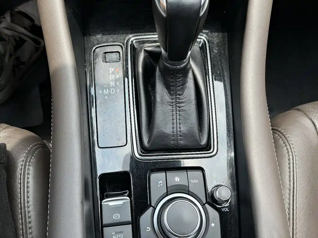 Mazda Atenza - фото 18