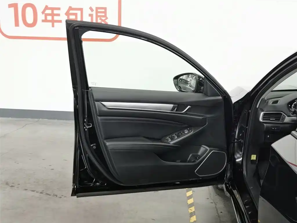 Honda Accord 2022 260TURBO Luxury